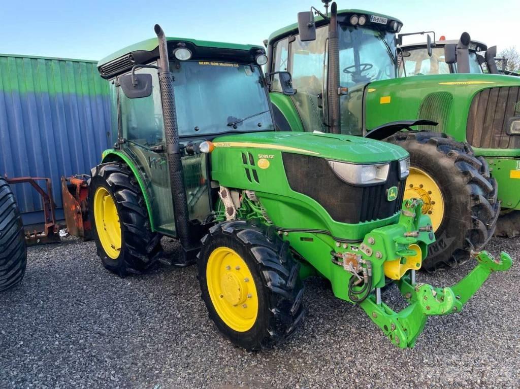 John Deere 5085 GF Traktori