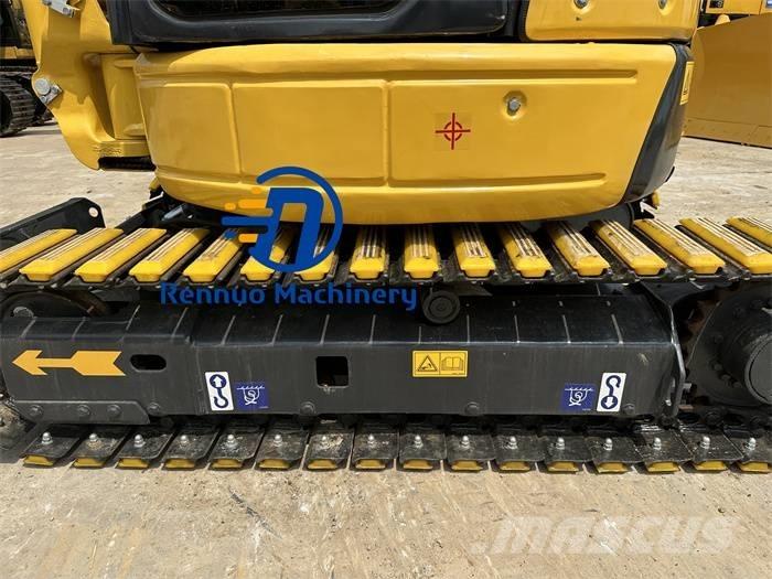 Komatsu PC 35 MR Mini bageri <7t