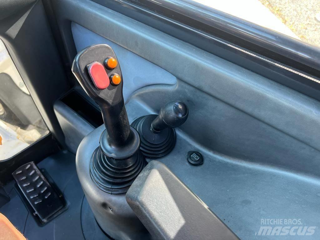 Yanmar 1201 Utovarivači na kotačima