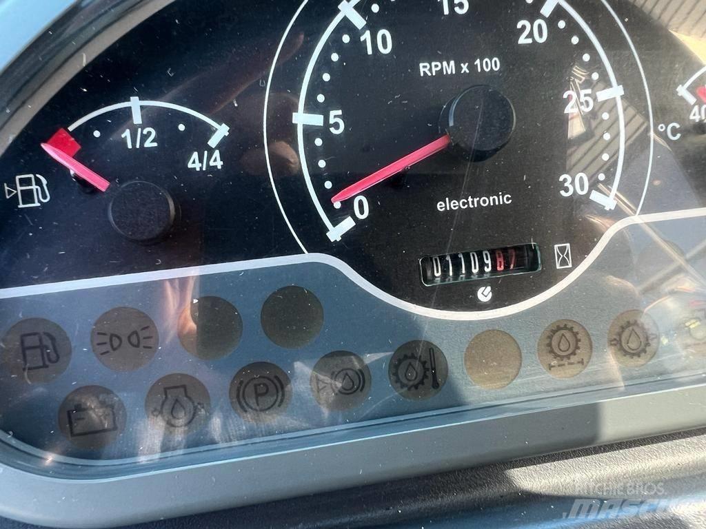 Yanmar 1201 Utovarivači na kotačima