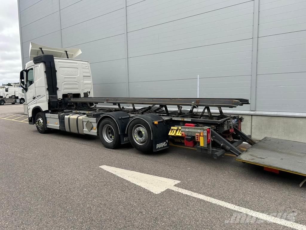Volvo FH Demontažnii kamioni za podizanje kabela