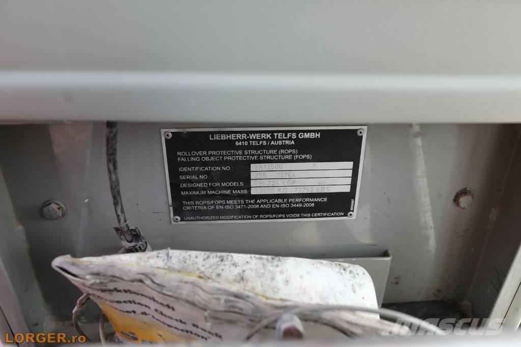 Liebherr PR 724 LGP Buldožeri gusjeničari