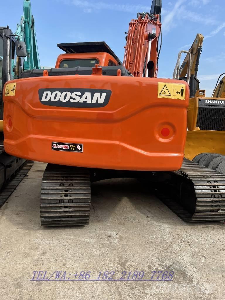 Doosan DX140 Bageri gusjeničari
