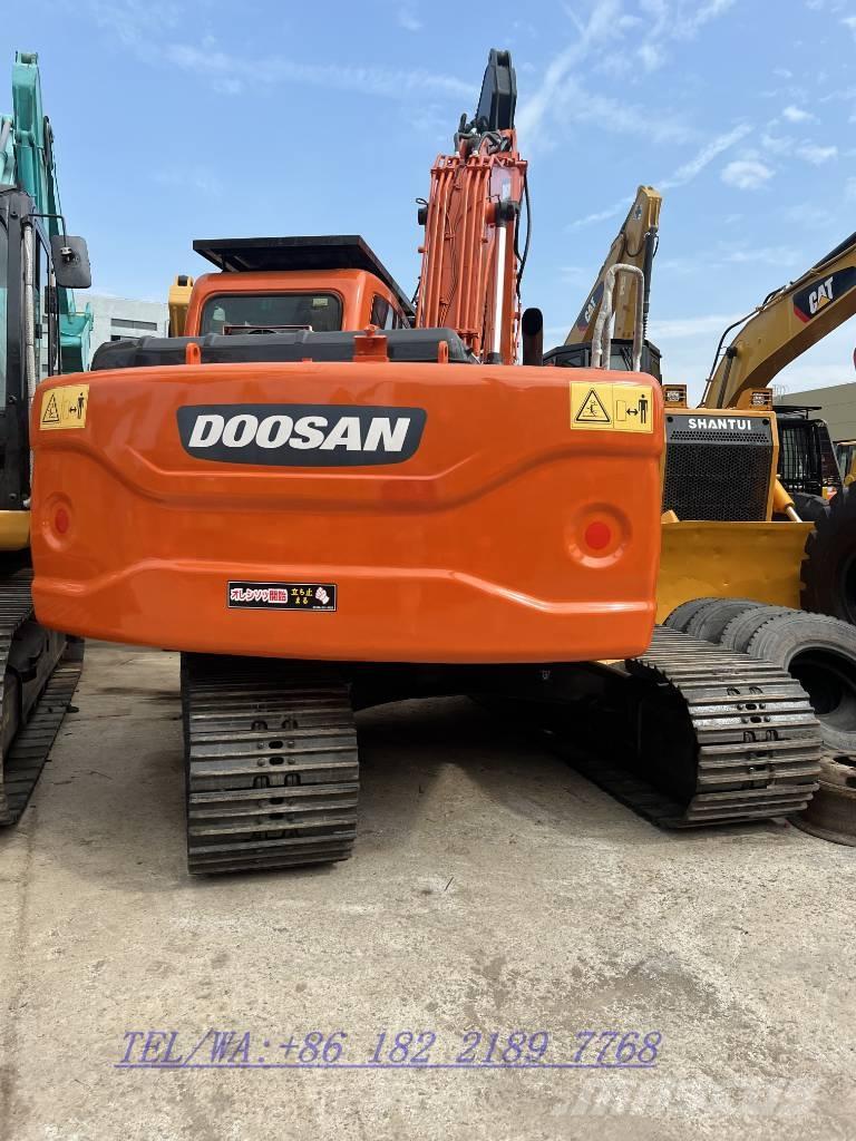 Doosan DX140 Bageri gusjeničari