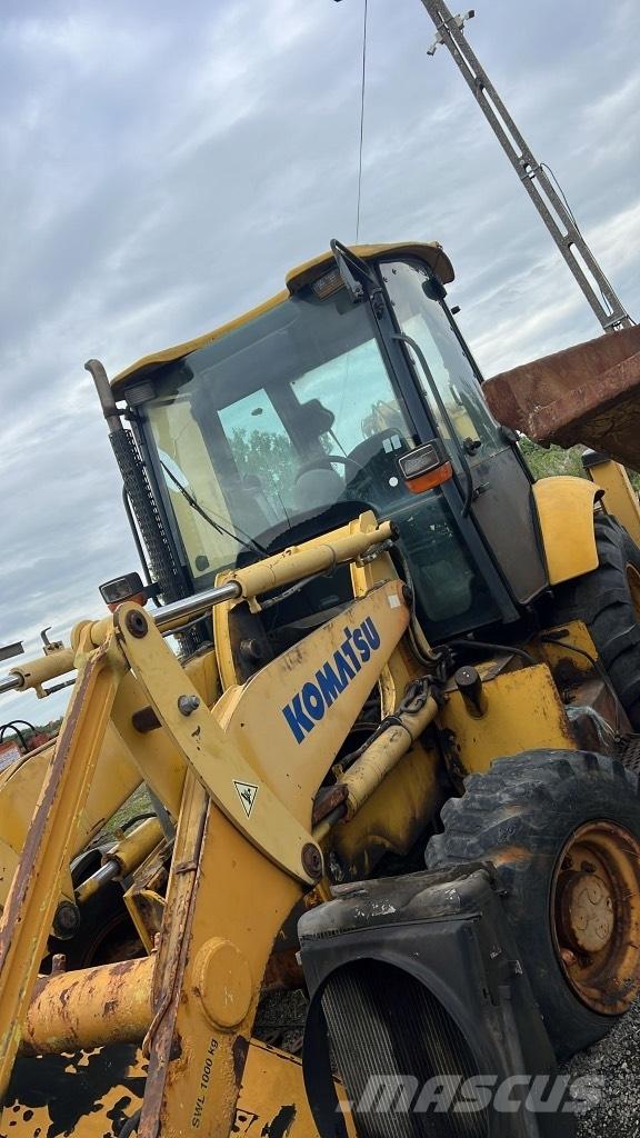 Komatsu WB 93 R Radijatori
