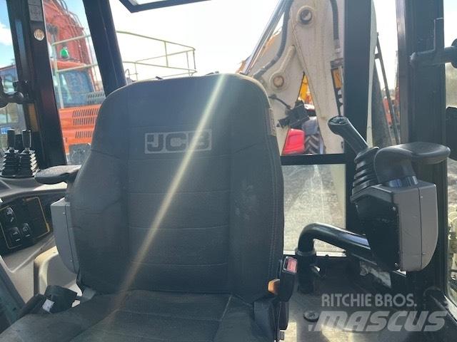 JCB 3CX Compact Utovarni rovokopači