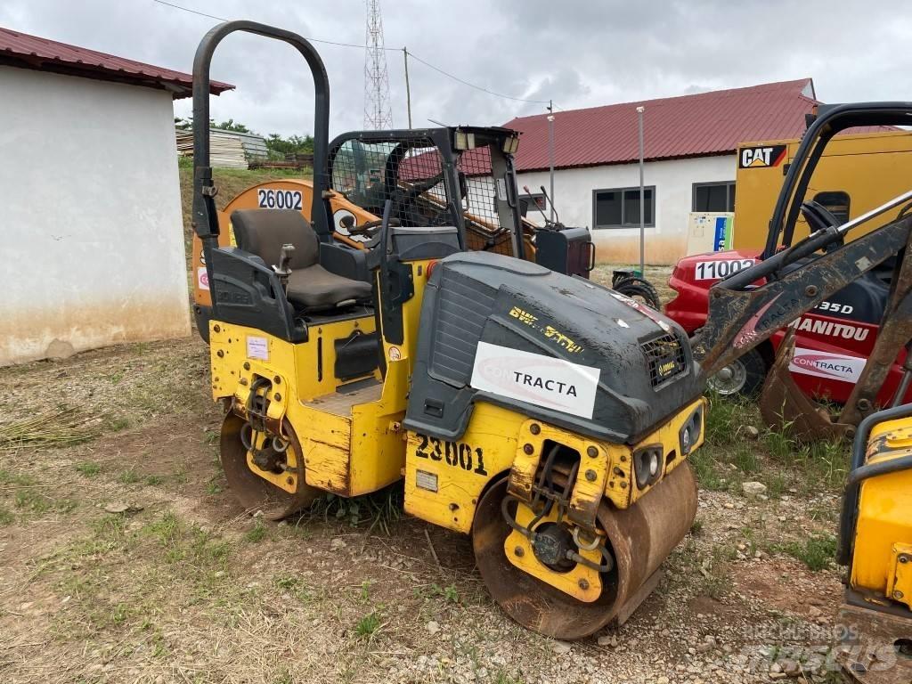 Bomag BW 80 AD-5 Valjci sa dvojnim bubnjem