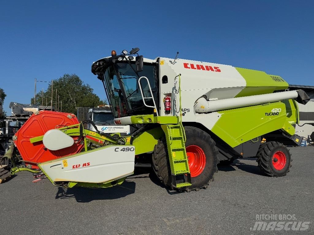 CLAAS Tucano 420 Kombajni