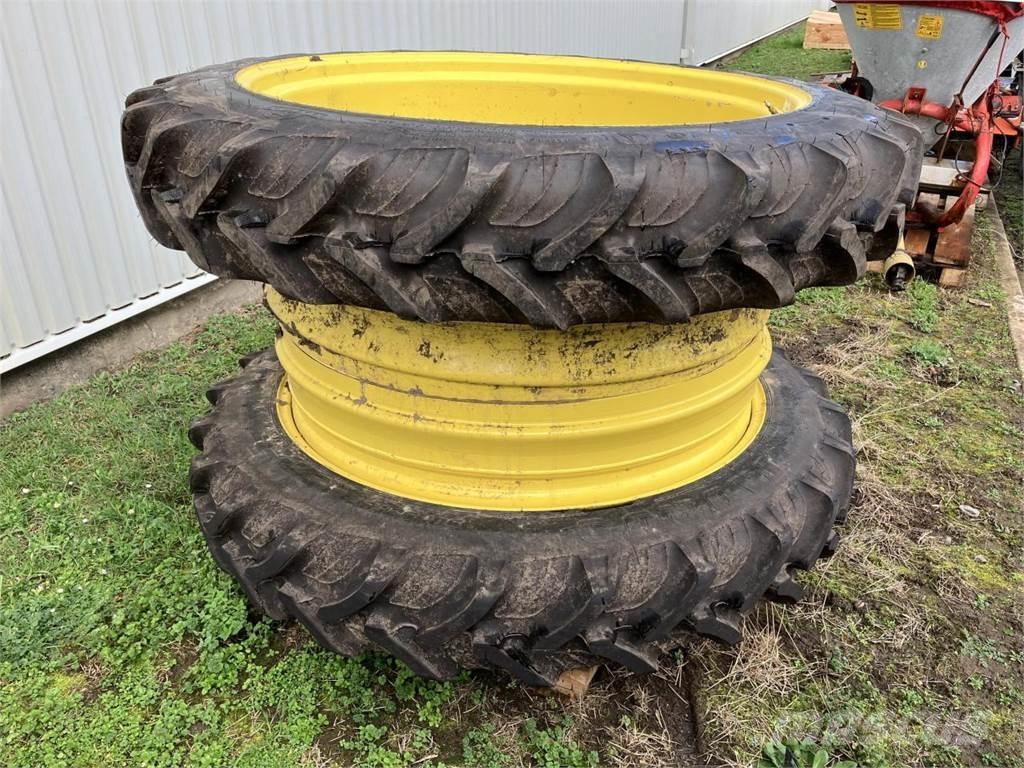 Taurus 270/95R44 Gume, kotači i naplatci