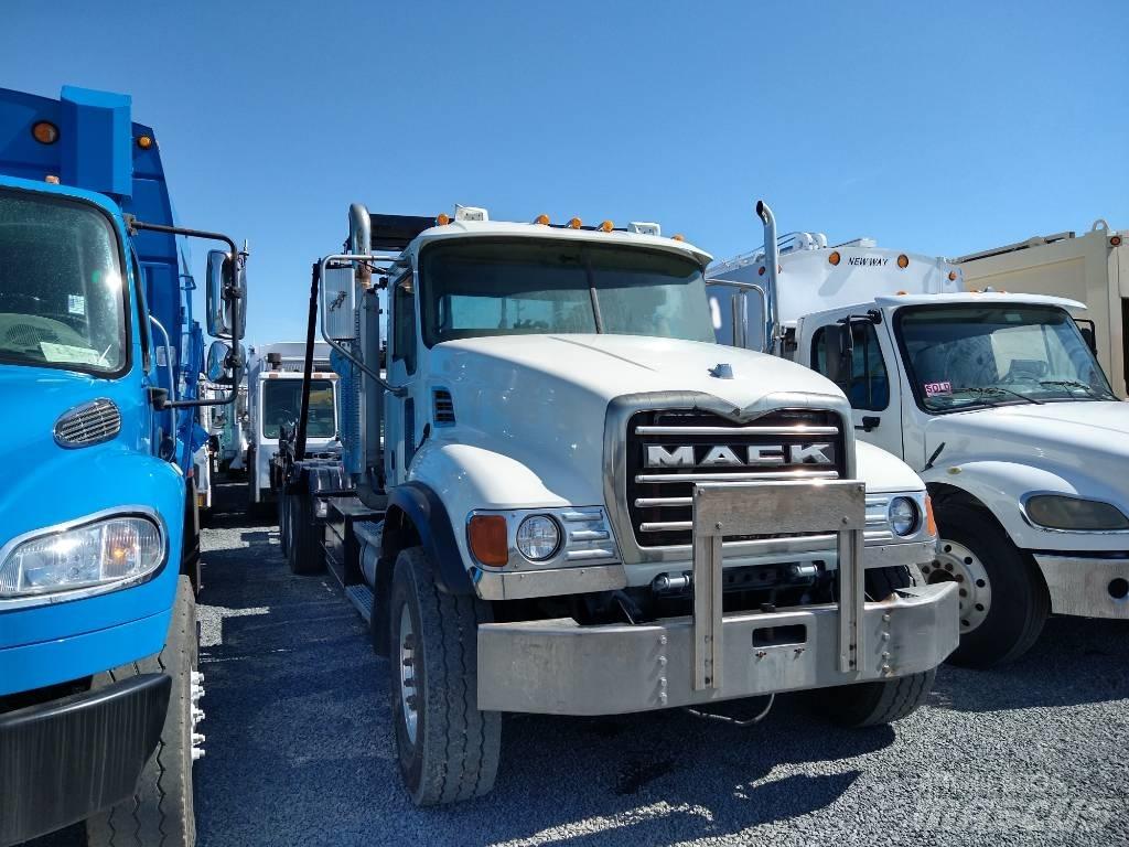 Mack GRANITE CV713 Kamioni za otpad