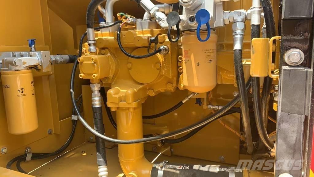 CAT 325 D L Bageri gusjeničari