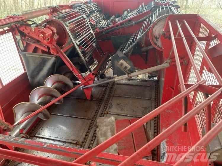 Holmer Terra Dos T4 Kombajni za repu