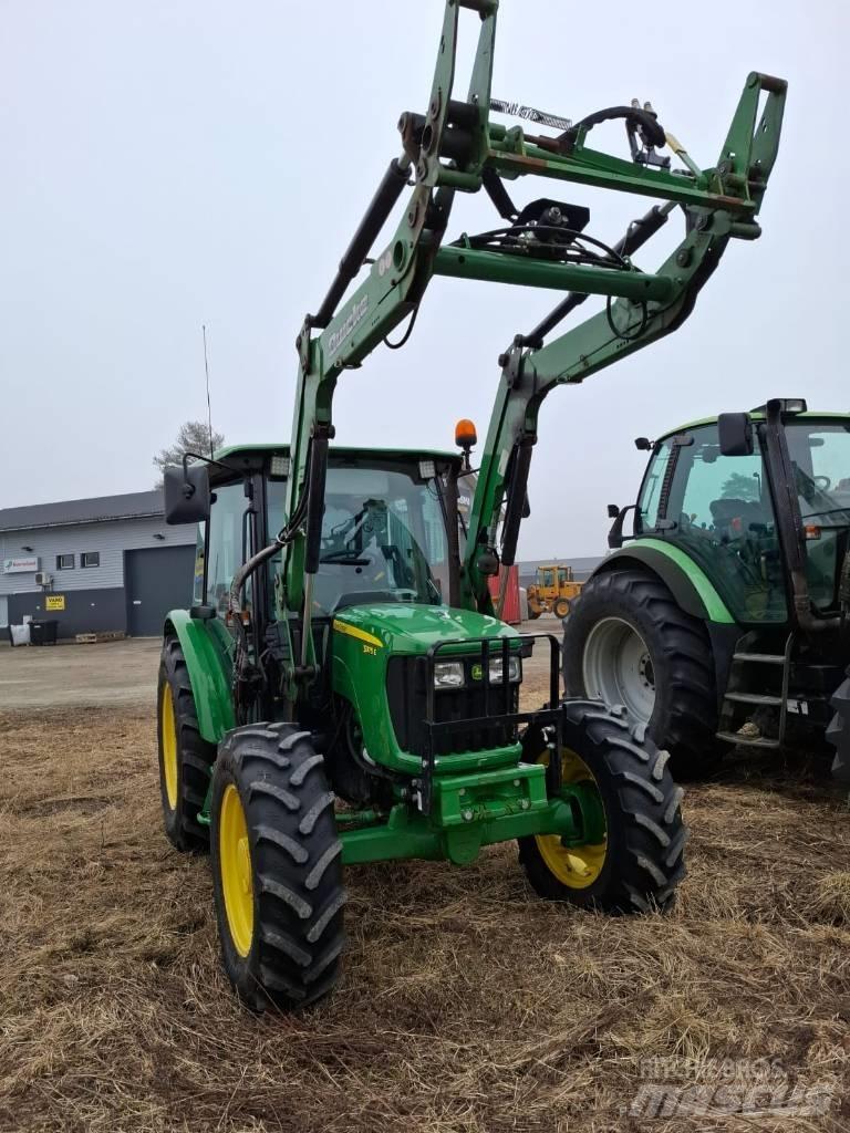 John Deere 5075 E Traktori