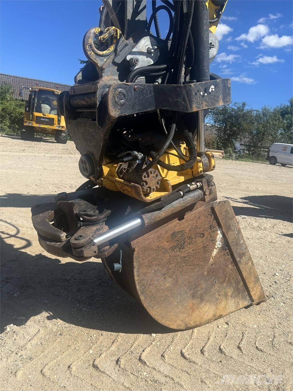 Wacker Neuson EW 100 Bageri na kotačima