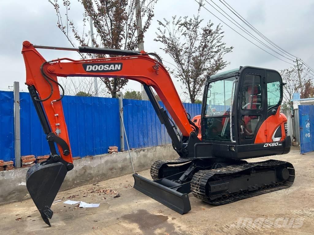 Doosan DX 60 Mini bageri <7t
