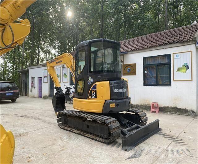 Komatsu Komatsu PC40 Bageri gusjeničari