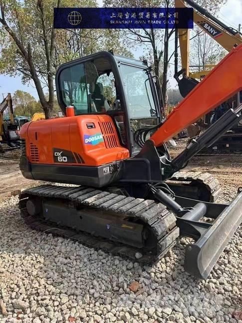 Doosan DX 60 Bageri gusjeničari
