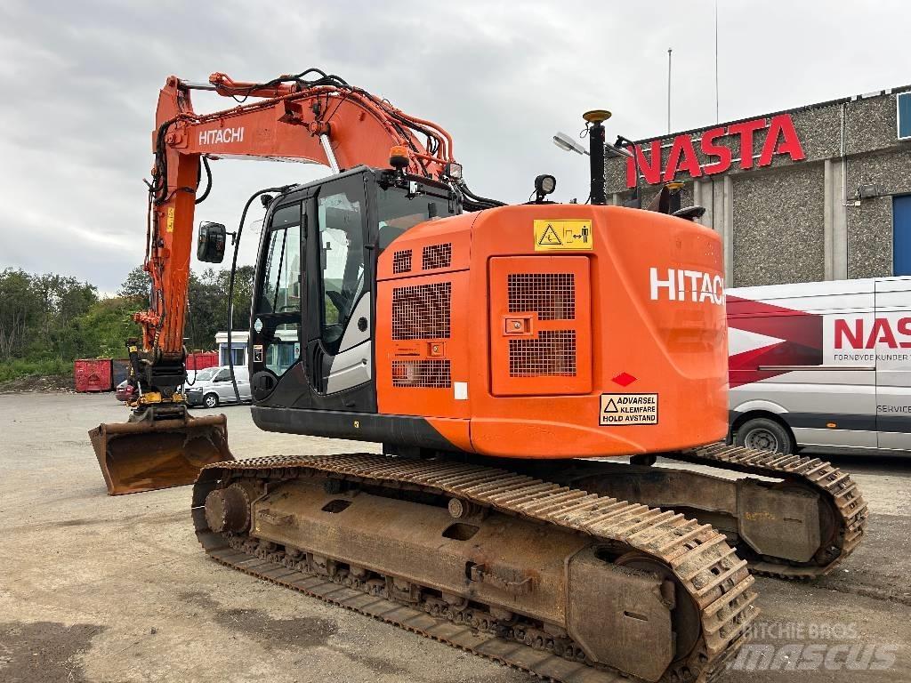 Hitachi ZX225USLC-5 Bageri gusjeničari
