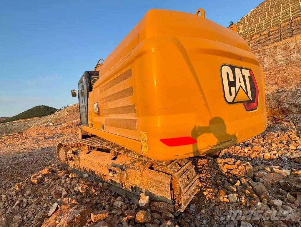 CAT 352 Bageri gusjeničari