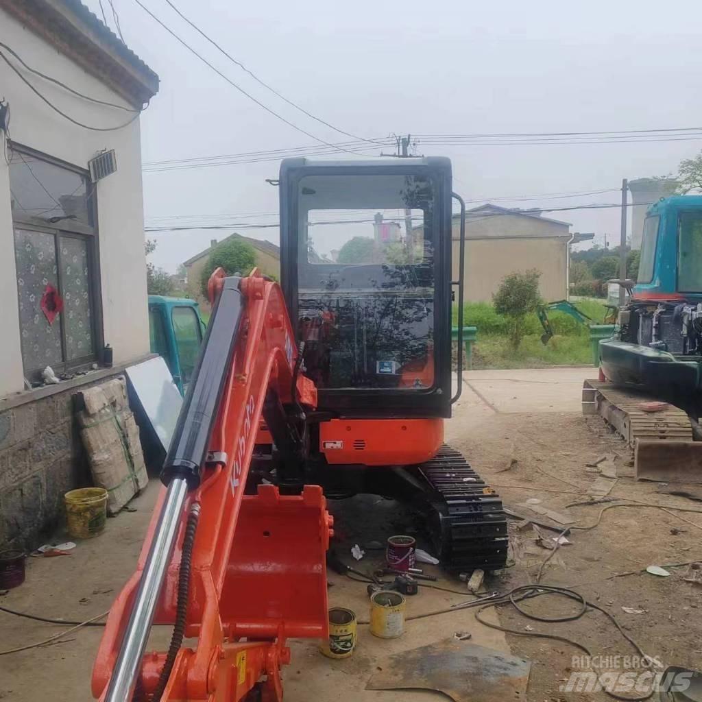 Kubota U 35 Mini bageri <7t