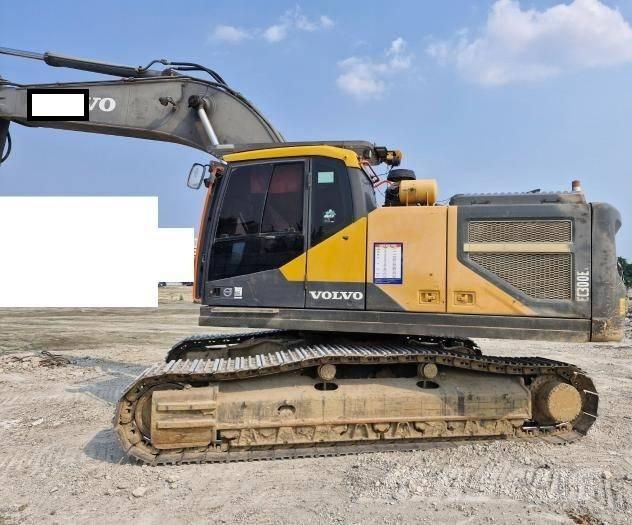 Volvo EC 300 EL Bageri gusjeničari