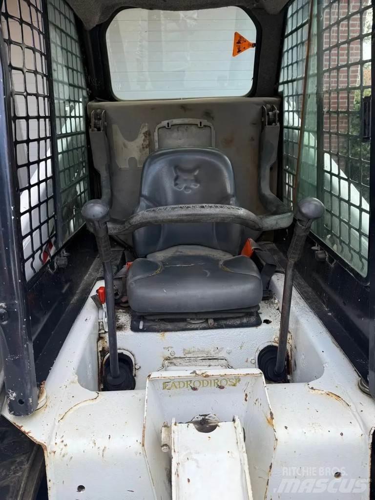 Bobcat S130 Skid steer mini utovarivači