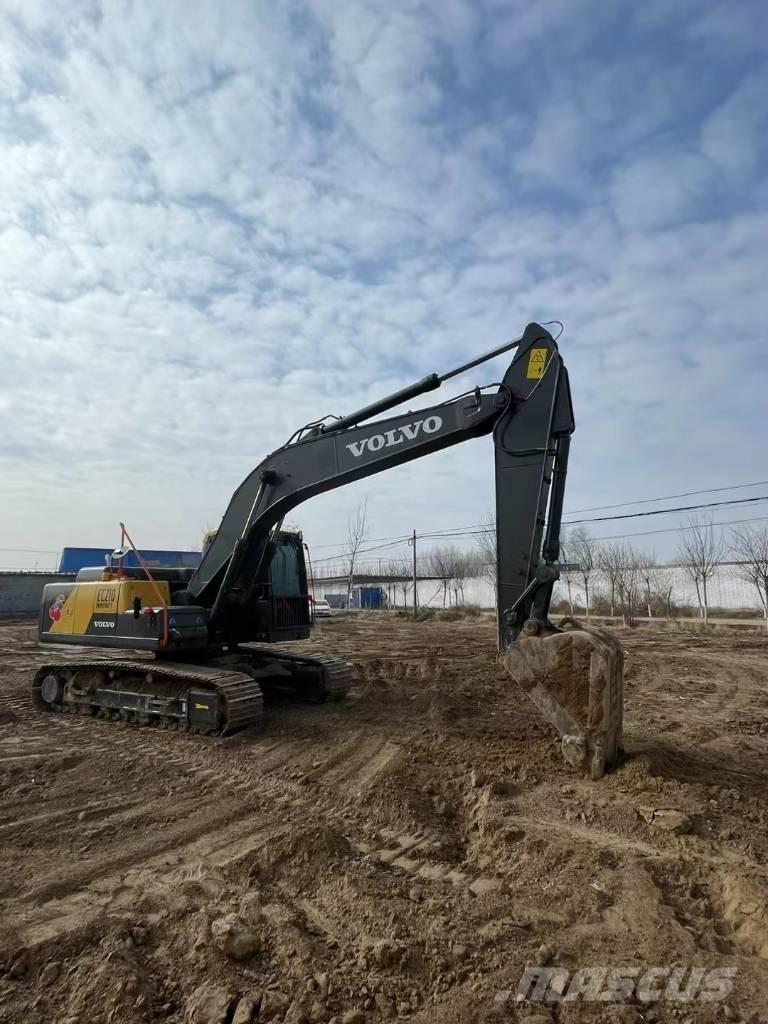 Volvo EC210D Bageri gusjeničari