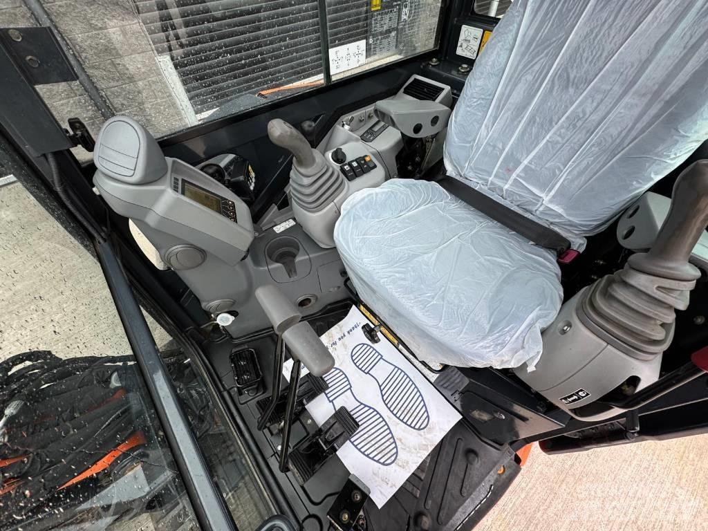 Hitachi ZX 33 U-5 A Mini bageri <7t