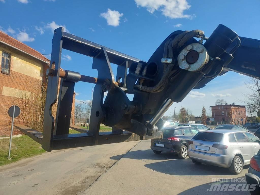 JCB 520-40 Teleskopski viličari