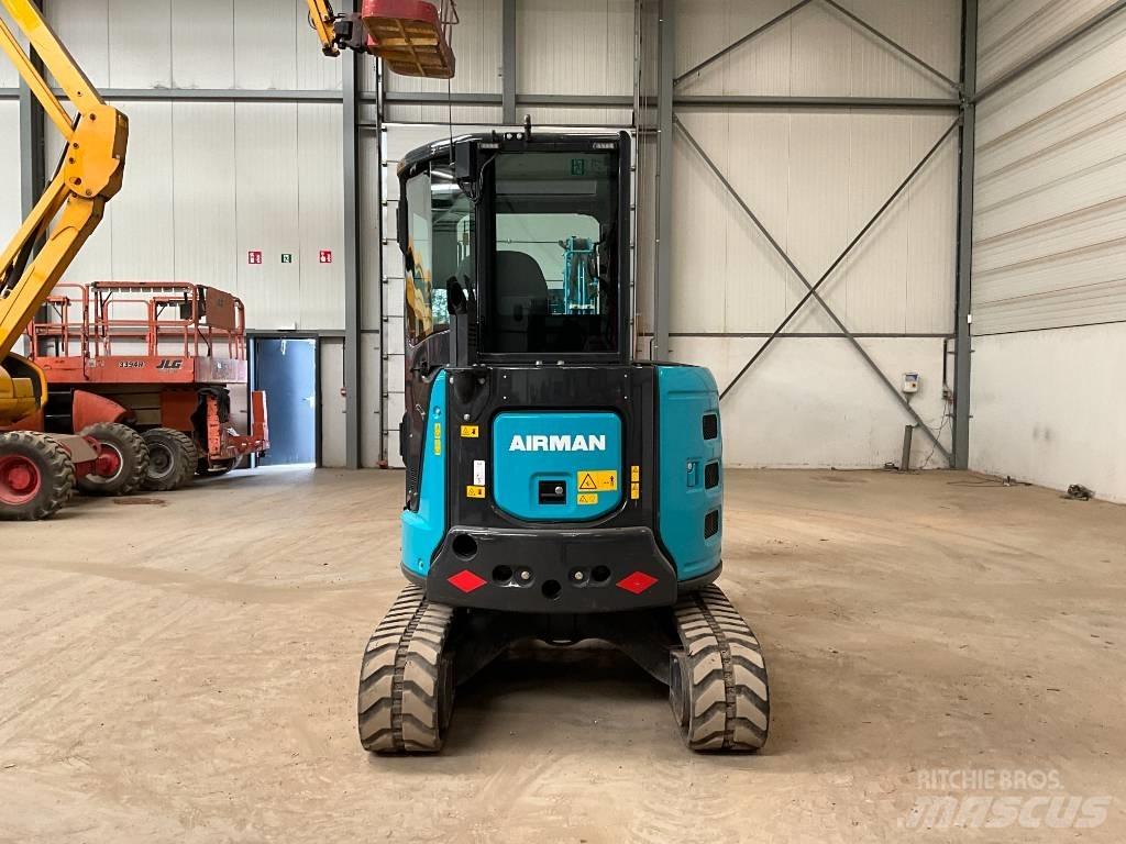 Airman AX 33 U-7 Mini bageri <7t