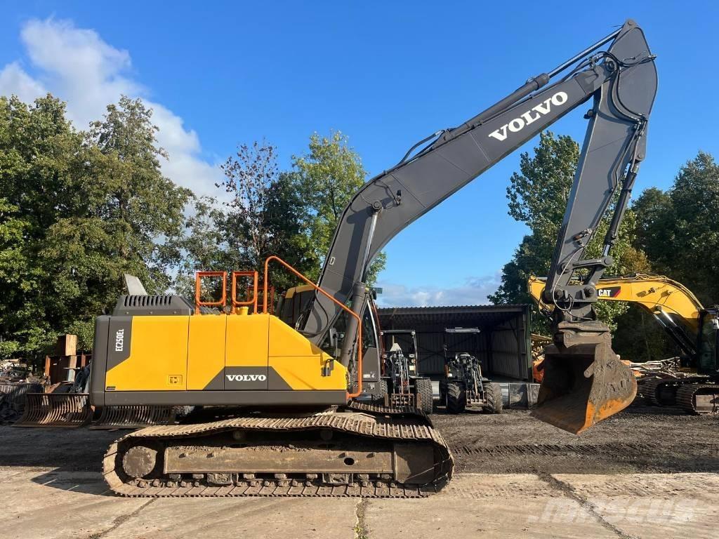 Volvo EC 250 EL Bageri gusjeničari