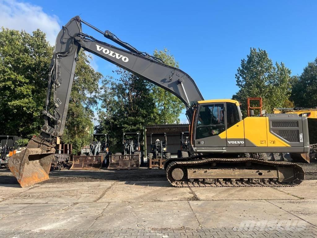 Volvo EC 250 EL Bageri gusjeničari