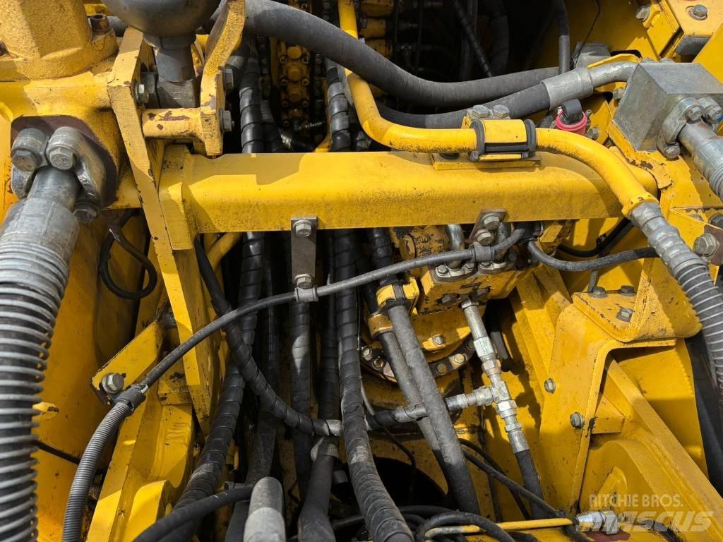 Komatsu PC 290 NLC-8 Bageri gusjeničari