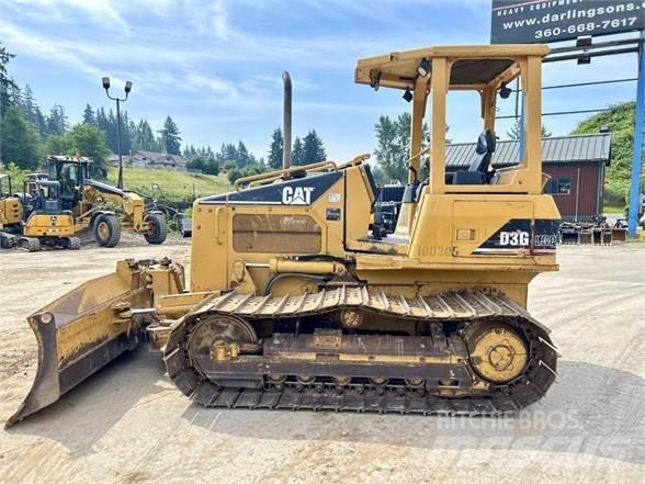 CAT D3G LGP Buldožeri gusjeničari