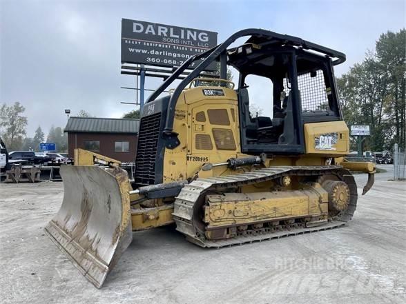 CAT D3K2 XL Buldožeri gusjeničari