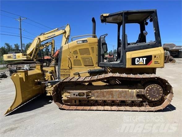 CAT D5K2 LGP Buldožeri gusjeničari