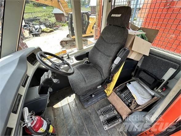 Doosan DA30 Zglobni demperi