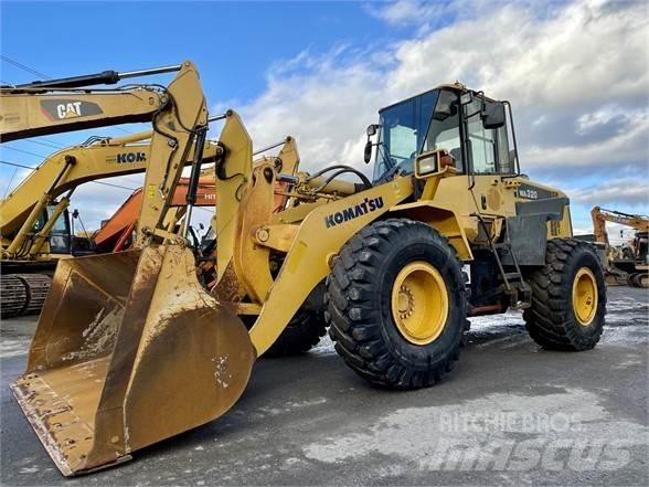 Komatsu WA320 Utovarivači na kotačima