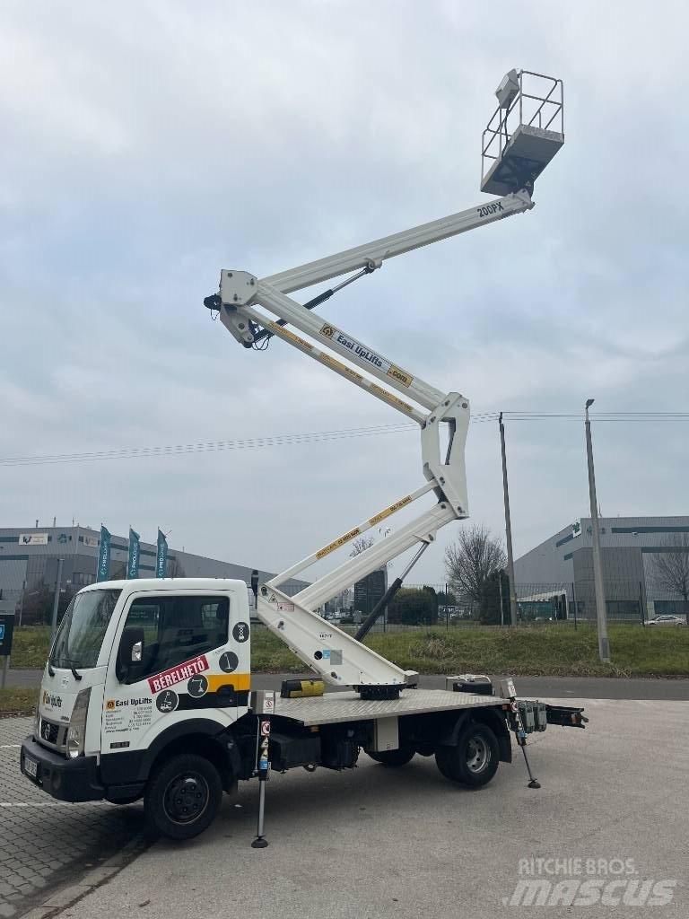 Nissan GSR B200PX Vertikalne radne podizne platforme
