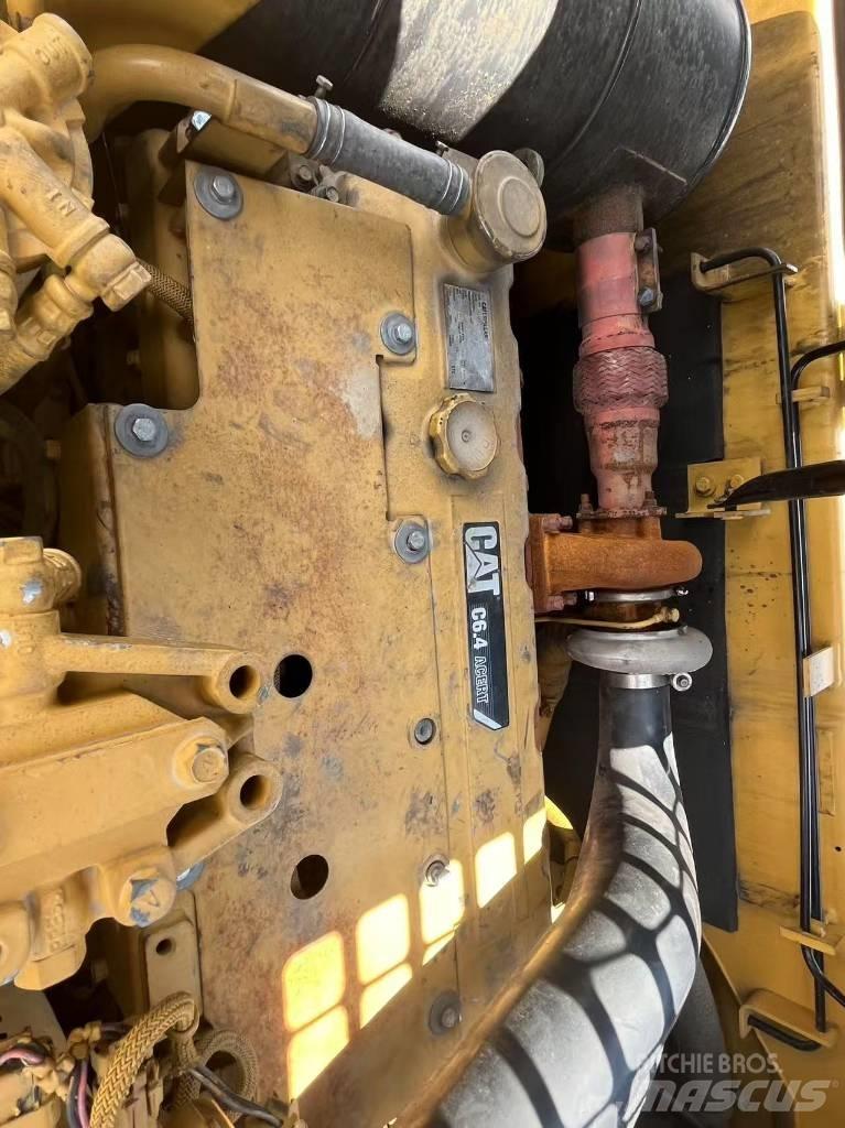 CAT 320d Bageri gusjeničari