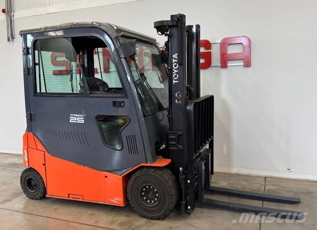 Toyota 10939 - 8FBMT25 Električni viličari