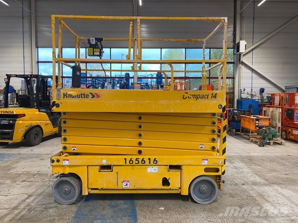 Haulotte Compact 14 Škaraste platforme