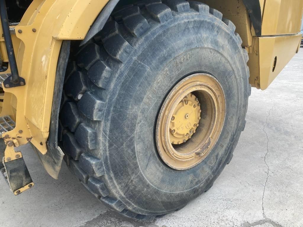 CAT 745 Zglobni demperi