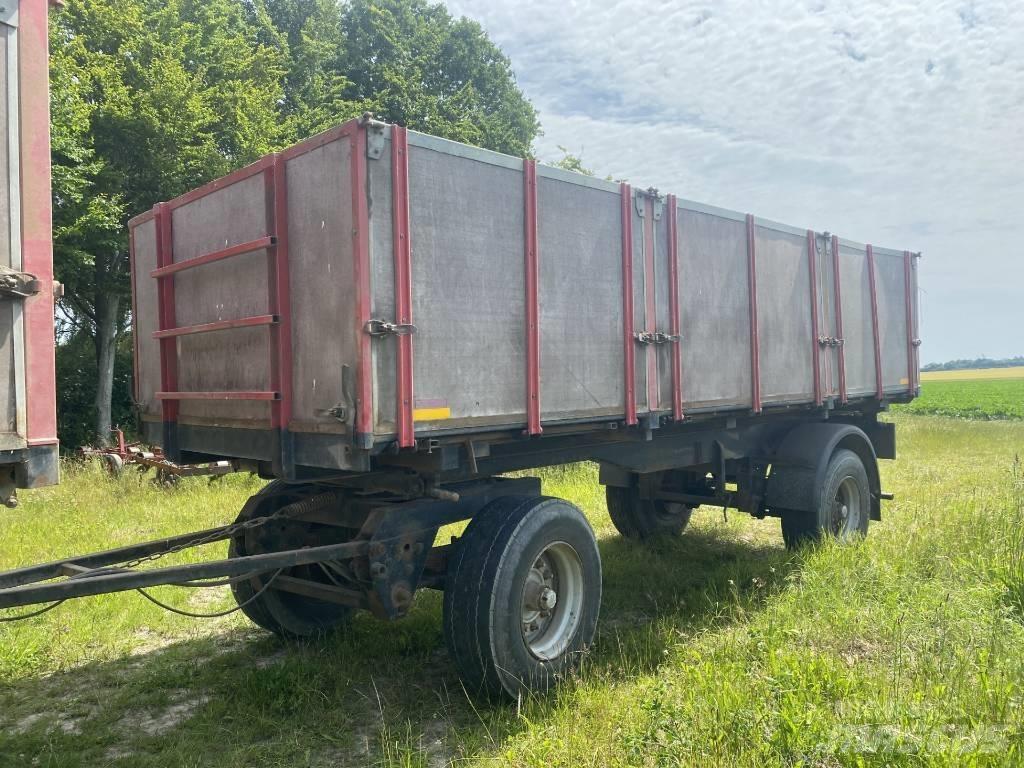 Scania vogntræk Kiperi prikolice