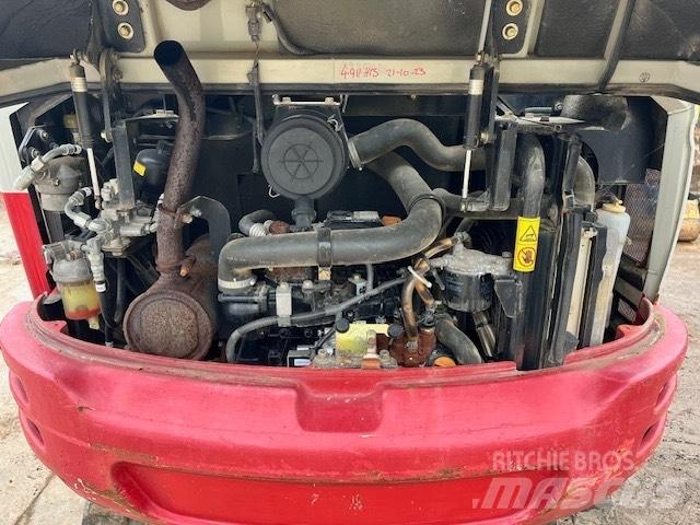 Takeuchi TB 230 Mini bageri <7t