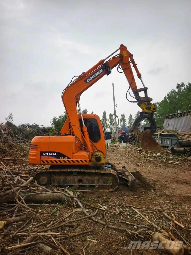 Doosan DH 80 Bageri gusjeničari