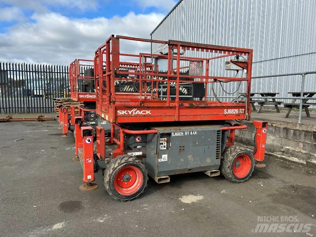 SkyJack SJ 6826 RT Škaraste platforme