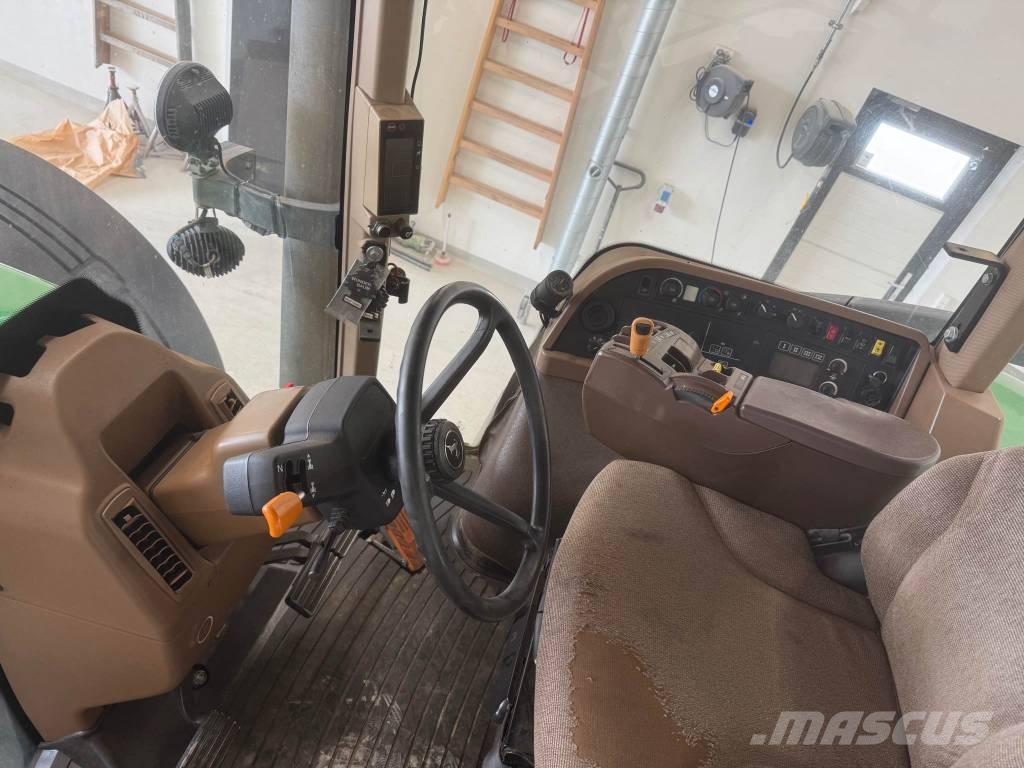 John Deere 8530 Traktori