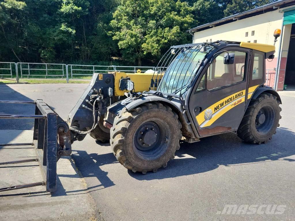 New Holland TH 6.28 Poljoprivredni teleskopski utovarivači