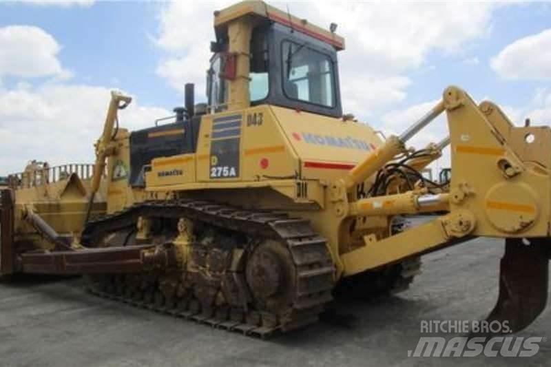 Komatsu D275A-5 Buldožeri gusjeničari